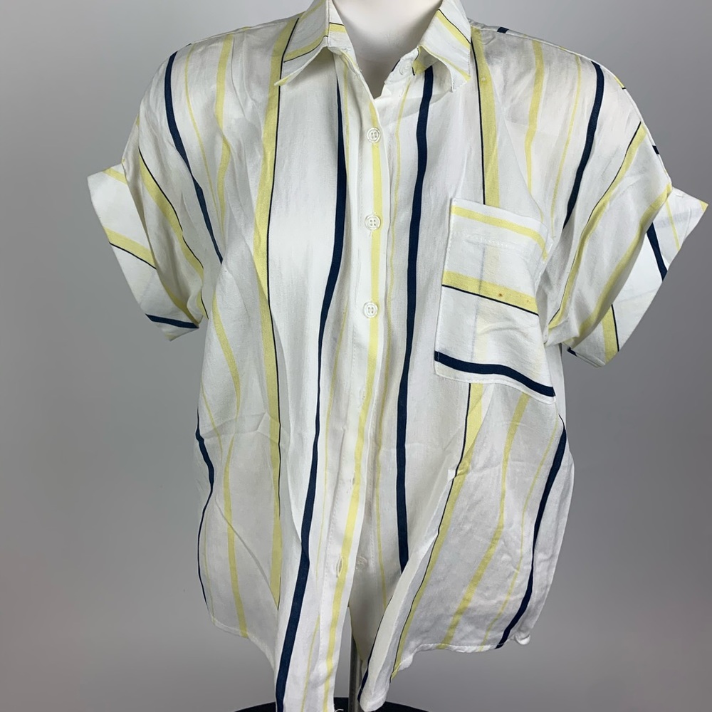 Valija Button Shirt with Yellow and Blue Lines